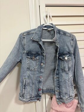 H&M Faded Light Blue Denim Jacket for Women